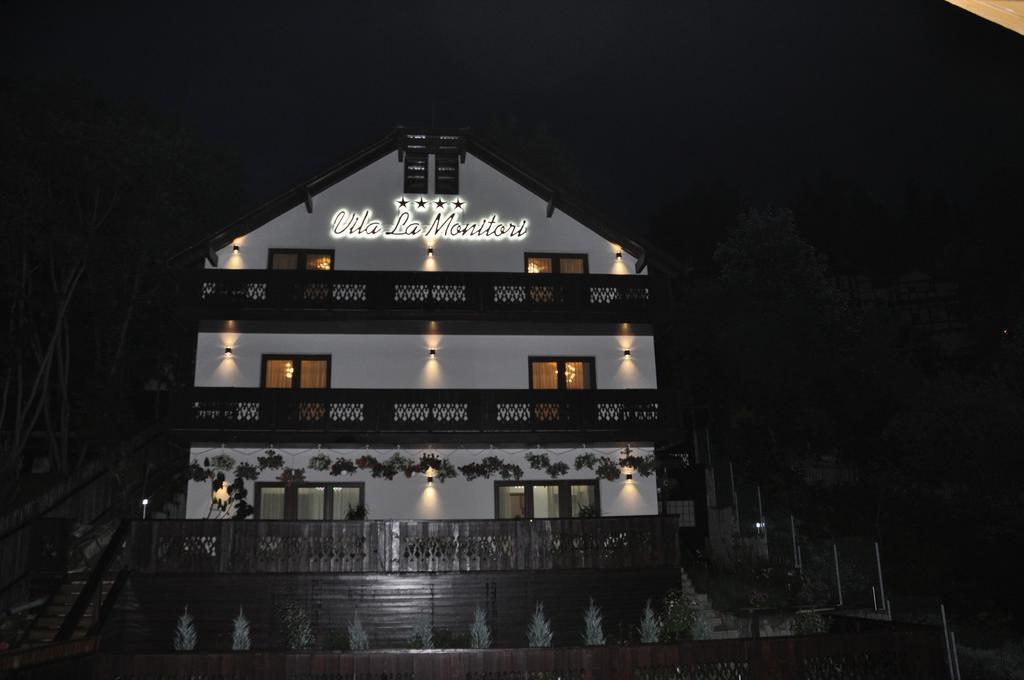 La Monitori Hotel Sinaia Phòng bức ảnh