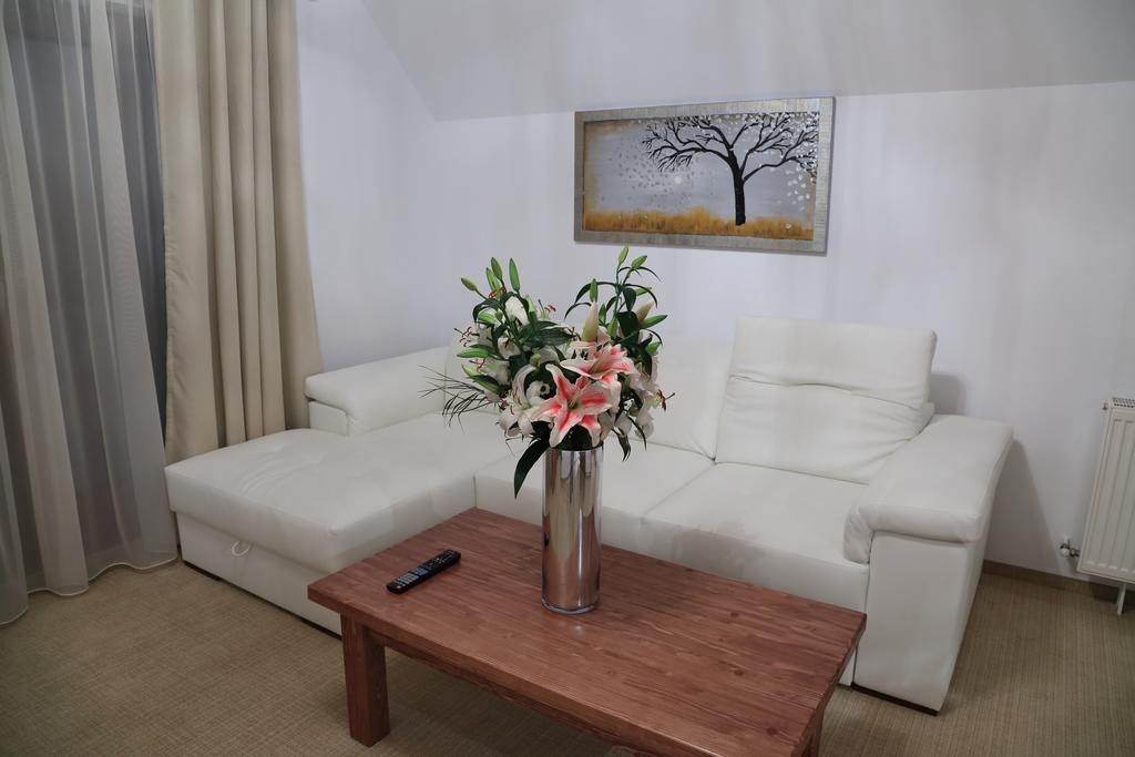 La Monitori Hotel Sinaia Phòng bức ảnh